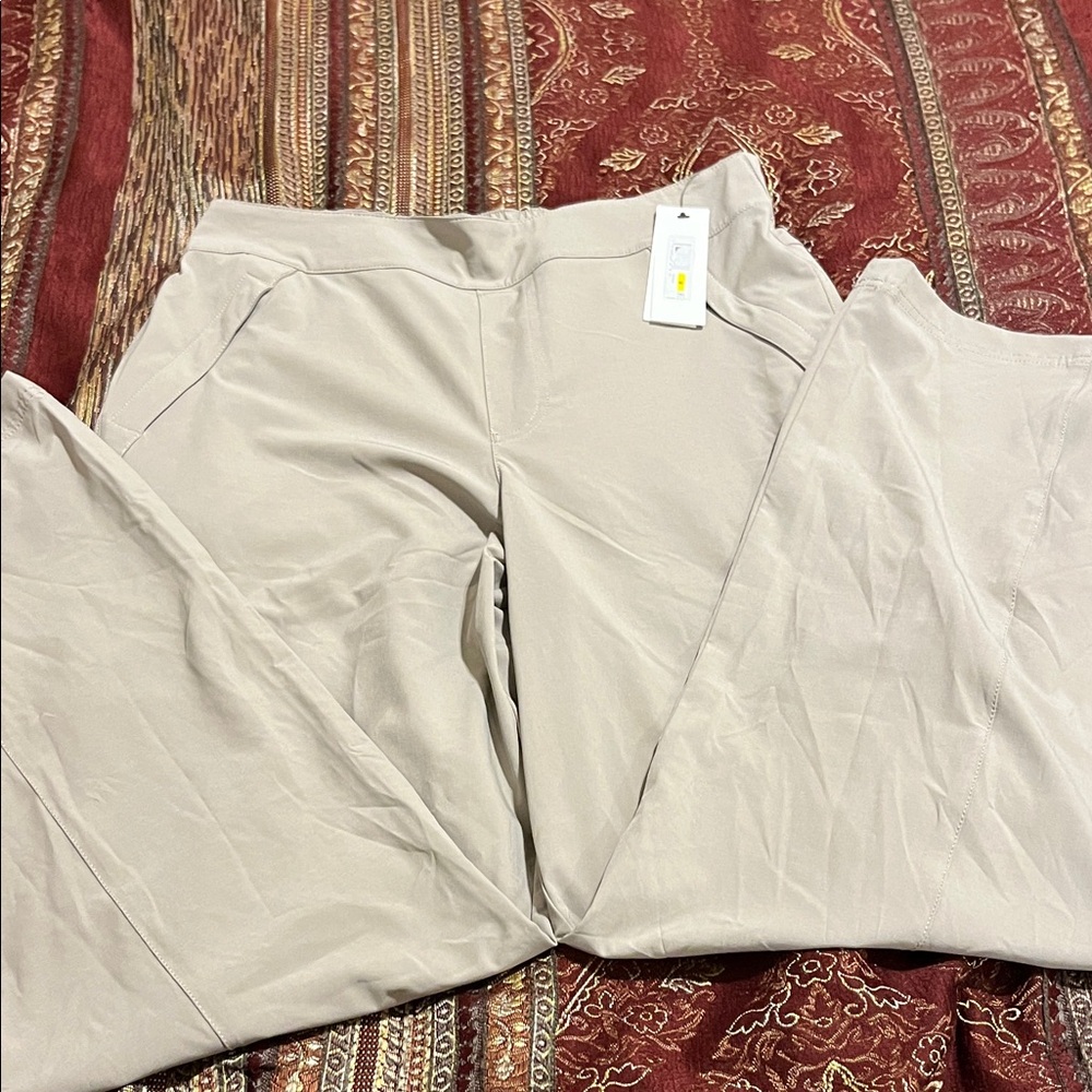 Calvin Klein Performance Women Light Beige Cargo Pockets Pants size Medium